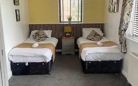 Camaraderie Guest House